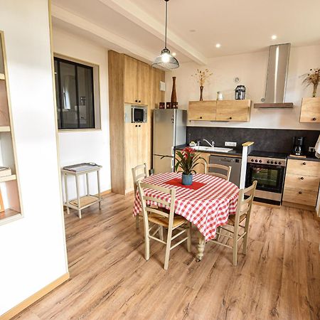 Gite Restaure 6 Pers. Au Bord De La Riviere, Proche Centre, Parking Et Wifi - Fr-1-410-380 Sable-sur-Sarthe Exterior photo