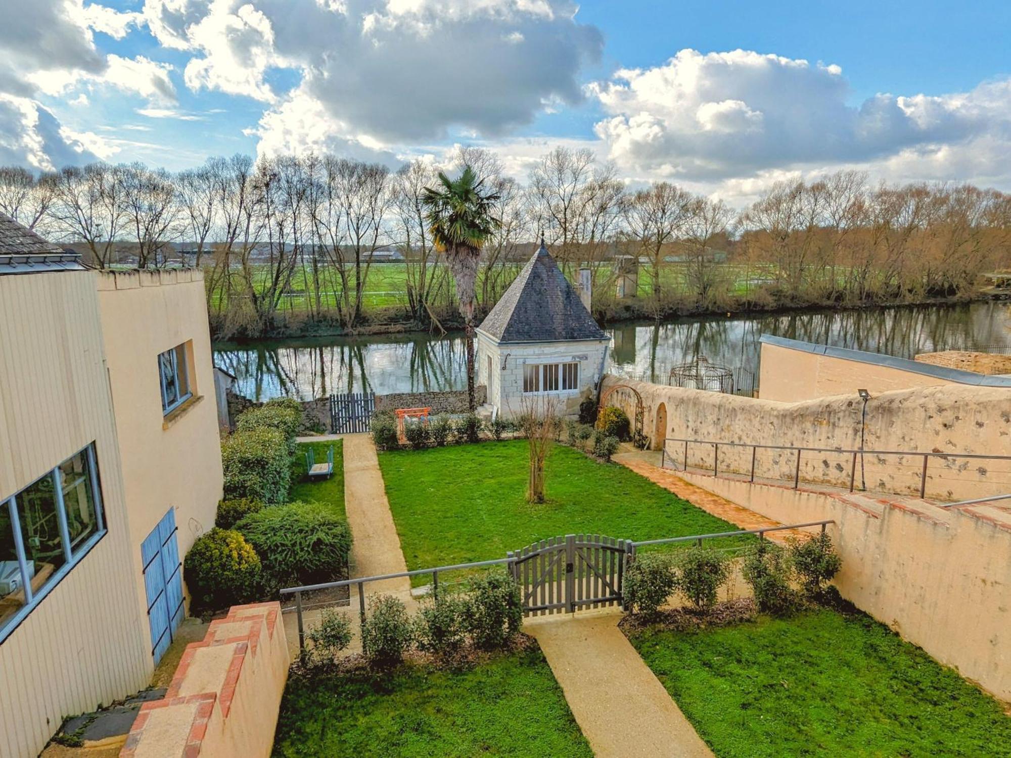 Gite Restaure 6 Pers. Au Bord De La Riviere, Proche Centre, Parking Et Wifi - Fr-1-410-380 Sable-sur-Sarthe Exterior photo